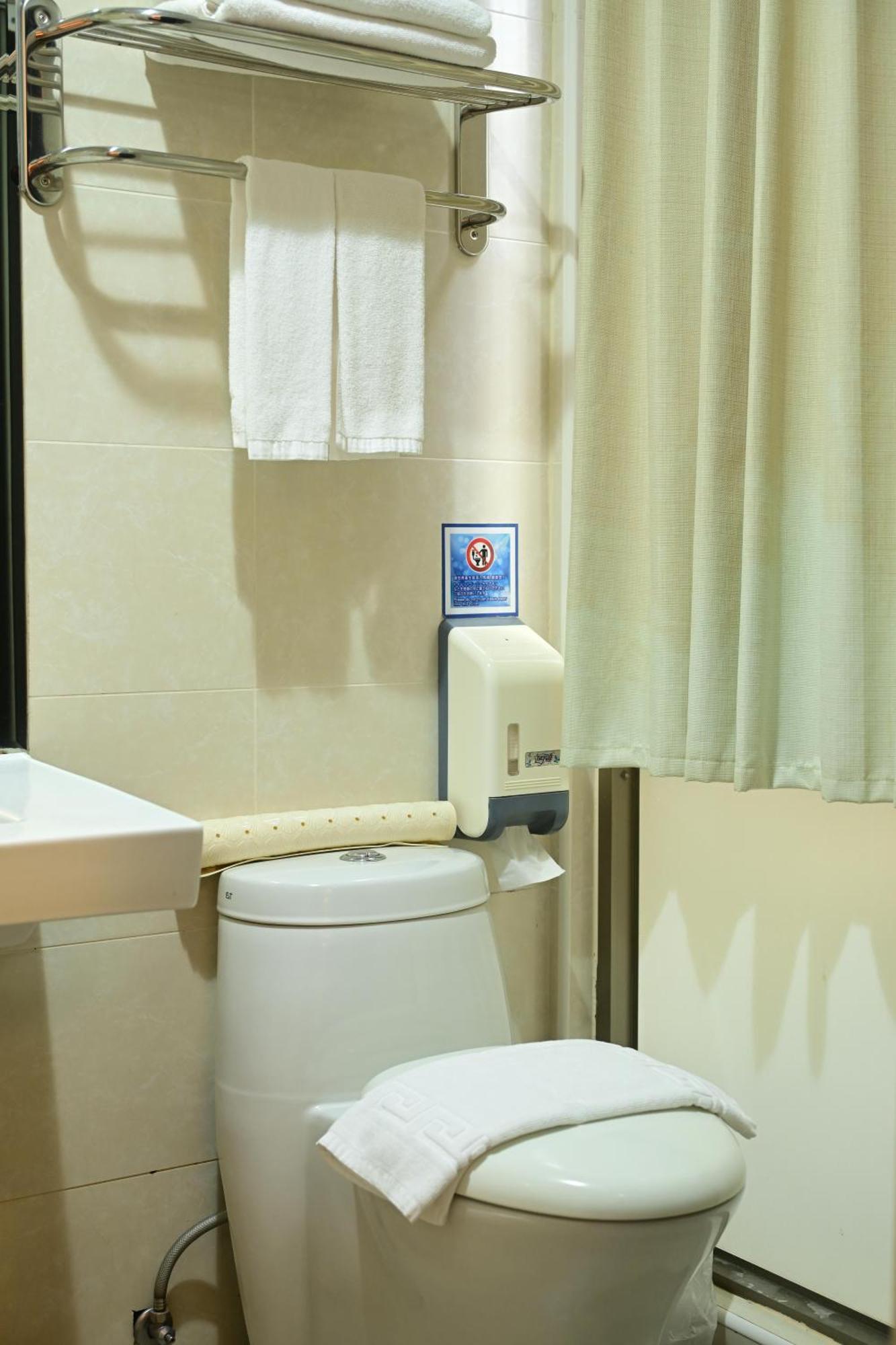 Meworld Hotel - Ximen Taipei Extérieur photo